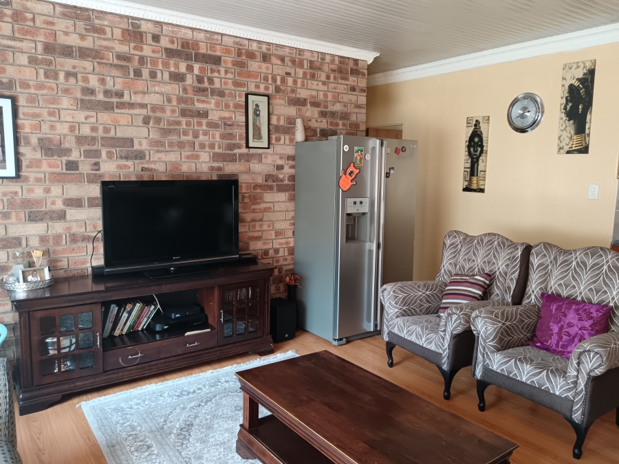 2 Bedroom Property for Sale in Navalsig Free State
